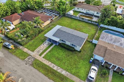 19801 NE 1st Ave, Miami Gardens FL - photo 15 of 19