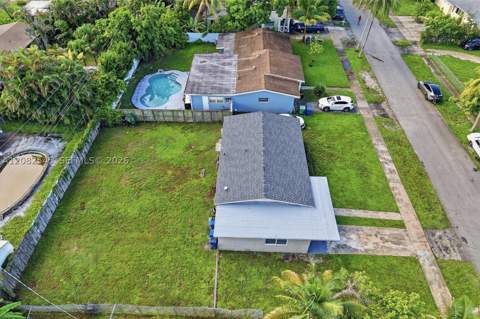 19801 NE 1st Ave, Miami Gardens FL - photo 16 of 19