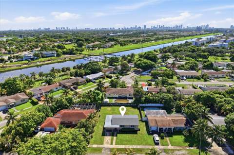 19801 NE 1st Ave, Miami Gardens FL - photo 17 of 19