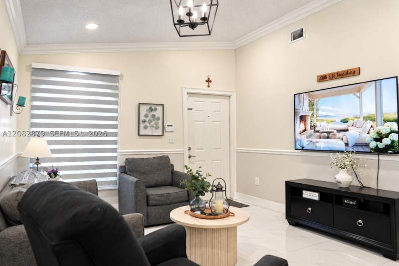 2 bedroom Villa at 7001 W 35th Ave 290, Los Palacios II Condo, Hialeah — photo 4