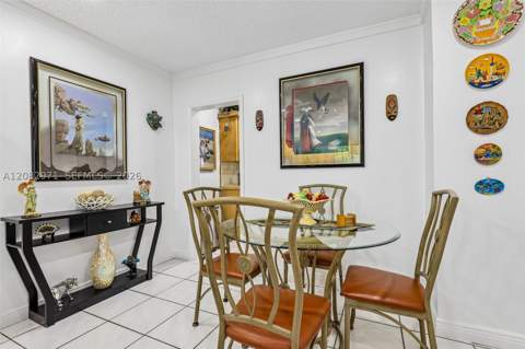 6531 SW 20th St, West Miami FL - photo 10 of 49