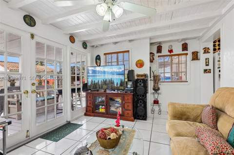 6531 SW 20th St, West Miami FL - photo 18 of 49