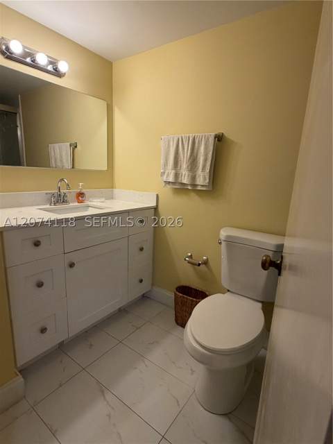 18011 Biscayne Blvd 905, Aventura FL - photo 18 of 40