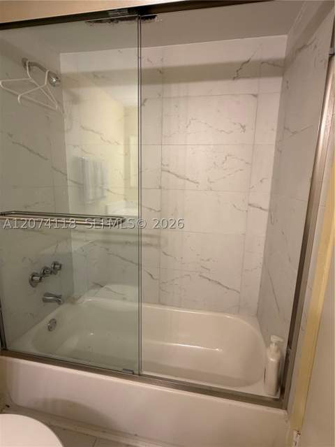 18011 Biscayne Blvd 905, Aventura FL - photo 19 of 40