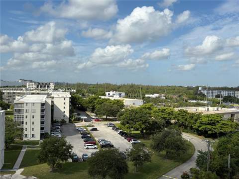 18011 Biscayne Blvd 905, Aventura FL - photo 20 of 40