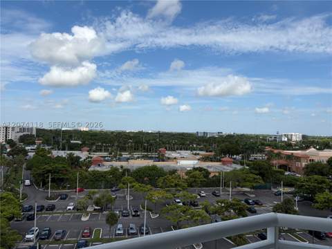 18011 Biscayne Blvd 905, Aventura FL - photo 24 of 40