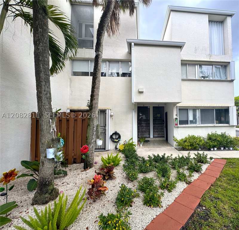 2 bedroom Townhouse at 1910 SW 17th Ave 8, La Arboleda Condo, Miami — photo 1