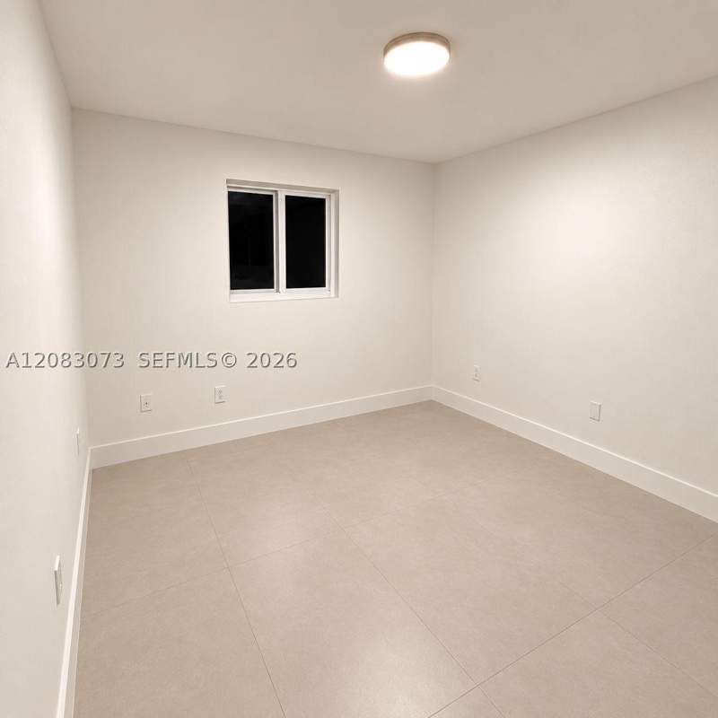 6 bedroom SingleFamilyResidence at 20022 SW 118th Ave, South Miami Heights Addn, Miami — photo 2