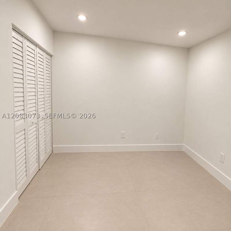 6 bedroom SingleFamilyResidence at 20022 SW 118th Ave, South Miami Heights Addn, Miami — photo 5