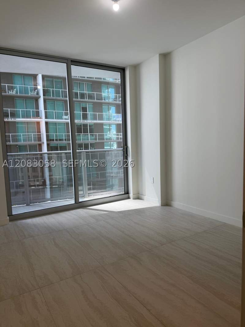 1 bedroom Condominium at 77 SE 5th 1611, Viceroy Brickell, Miami — photo 4