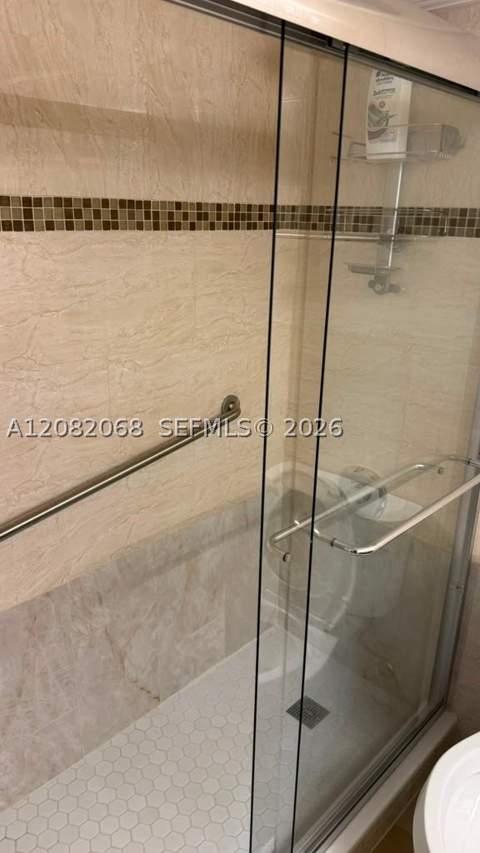 2770 W 61st Pl 204, Hialeah FL - photo 15 of 20