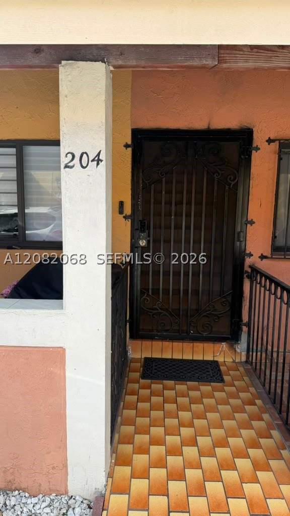 2 bedroom Condominium at 2770 W 61st Pl 204, Residencial El Prado Cond, Hialeah — photo 2