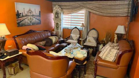 2770 W 61st Pl 204, Hialeah FL - photo 6 of 20