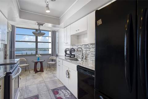 18021 Biscayne Blvd 1604, Aventura FL - photo 11 of 59