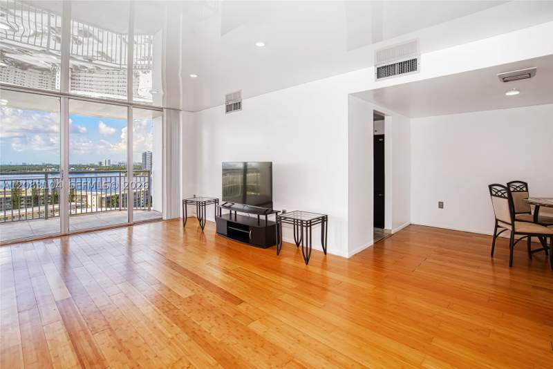 2 bedroom Condominium at 18021 Biscayne Blvd 1604, Del Prado Marina, Aventura — photo 4