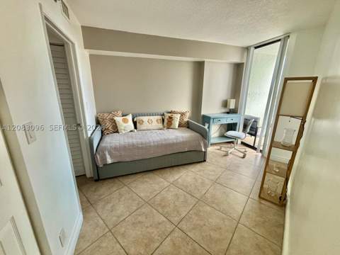 3300 NE 192nd St Ph16, Aventura FL - photo 18 of 28