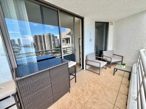 3300 NE 192nd St Ph16, Aventura FL - photo 23 of 28