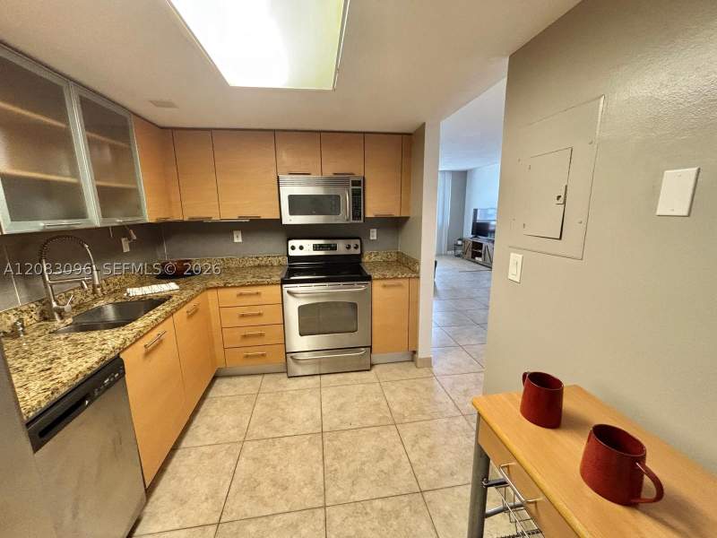 1 bedroom Condominium at 3300 NE 192nd St Ph16, Parc Central Aventura East, Aventura — photo 5