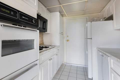 700 Biltmore Way 719, Coral Gables FL - photo 11 of 14
