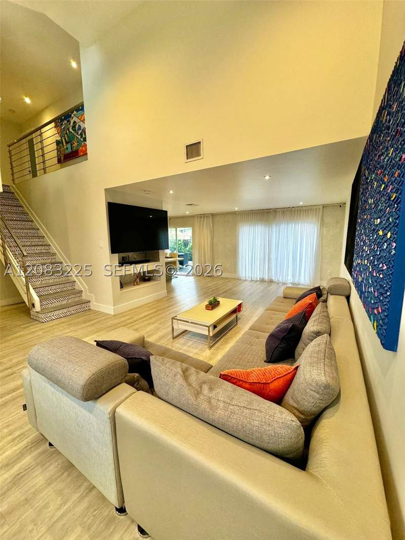 4 bedroom SingleFamilyResidence at 8224 SW 163rd Ct, Poinciana At Sunset Lakes, Miami — photo 2