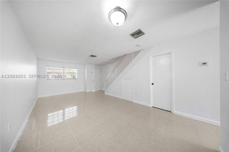 2 bedroom Townhouse at 6110 SW 129th Pl 1703, Terra Lake Villas Condo, Miami — photo 3