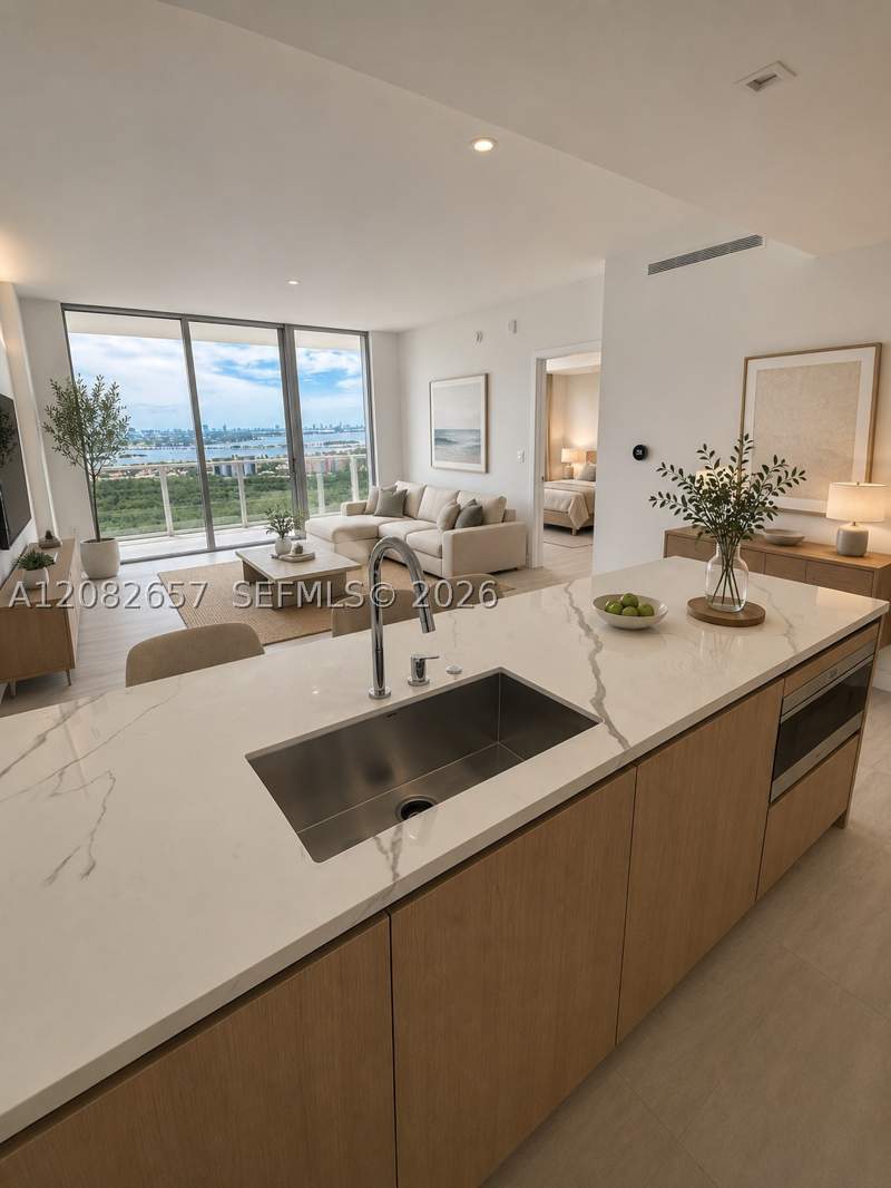 2 bedroom Condominium at 2411 Laguna Circle 2703, One Park Tower, North Miami — photo 5