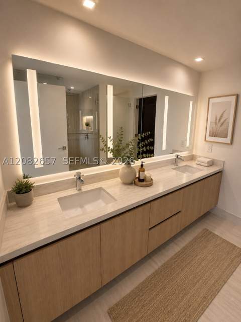 2411 Laguna Circle 2703, North Miami FL - photo 7 of 64