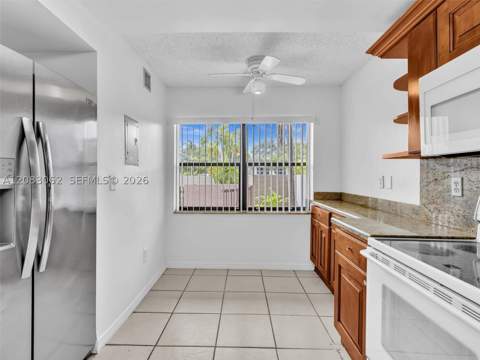 10110 NW 41st St 78-7, Doral FL - photo 13 of 83