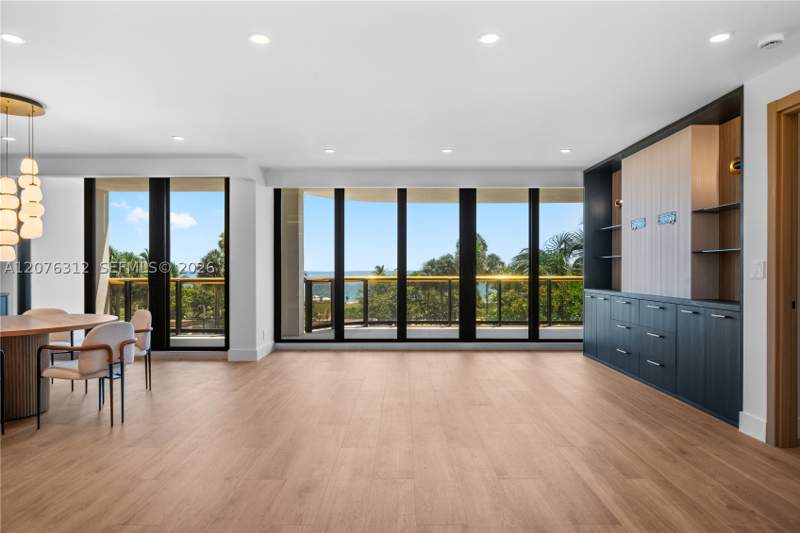 3 bedroom Condominium at 9999 Collins Ave 3F, Bal Harbour Tower Condo, Bal Harbour — photo 4