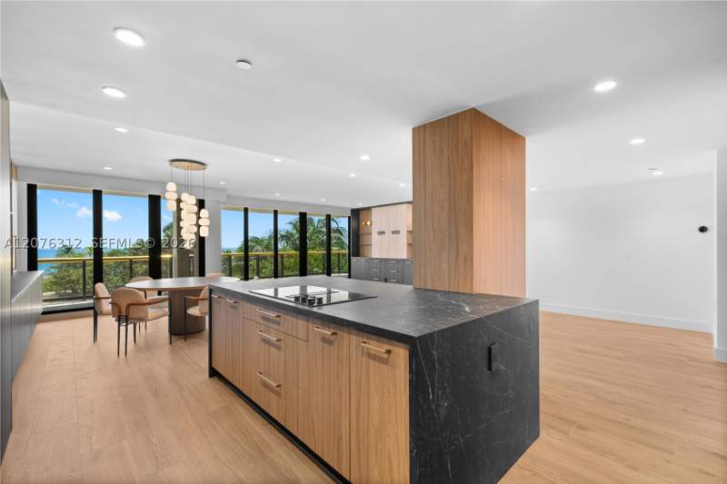 3 bedroom Condominium at 9999 Collins Ave 3F, Bal Harbour Tower Condo, Bal Harbour — photo 5