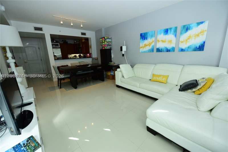 1 bedroom Condominium at 7355 SW 89th St 622N, Toscano Condo, Miami — photo 1