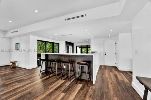 8201 SW 62nd Ave, South Miami FL - photo 11 of 38