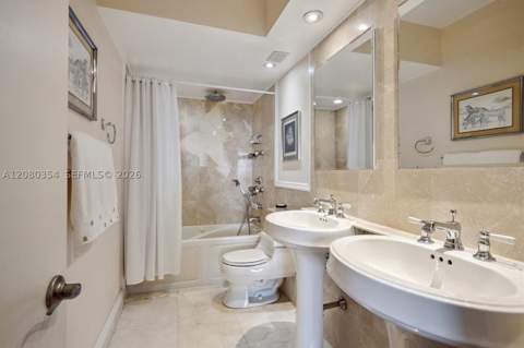500 Bayview Dr 2122, Sunny Isles Beach FL - photo 10 of 22