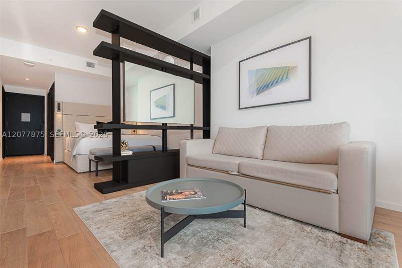 1 bedroom Condominium at 398 NE 5th St 3104, Map Of Miami Dade Co. FL., Miami — photo 3