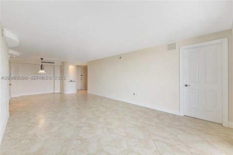 13155 Ixora Ct 905, North Miami FL - photo 13 of 28