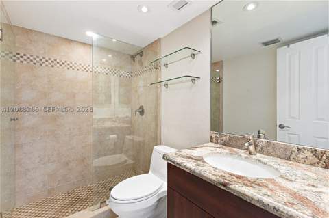 13155 Ixora Ct 905, North Miami FL - photo 14 of 28