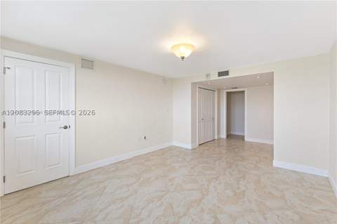 13155 Ixora Ct 905, North Miami FL - photo 16 of 28