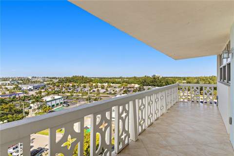 13155 Ixora Ct 905, North Miami FL - photo 18 of 28