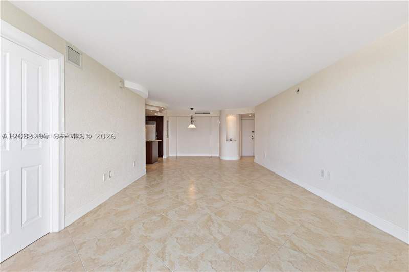 2 bedroom Condominium at 13155 Ixora Ct 905, Keystone Harbor Club Cond, North Miami — photo 3
