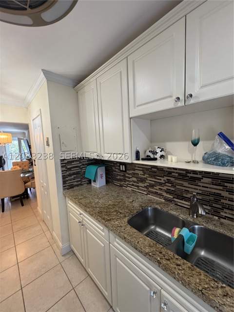 3922 NE 166th St S305, North Miami Beach FL - photo 6 of 37
