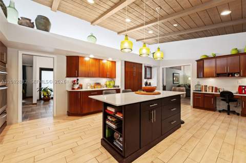 15625 SW 73rd Ct, Palmetto Bay FL - photo 15 of 47