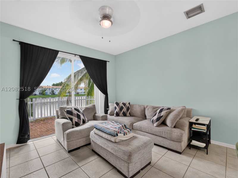 2 bedroom Townhouse at 1030 NE 42nd Ter, Marbella Bay, Homestead — photo 1