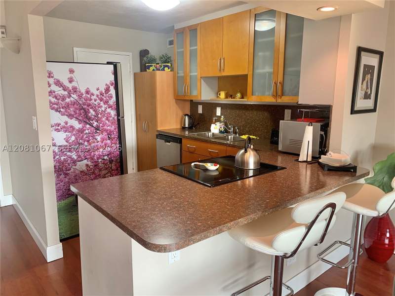 1 bedroom Condominium at 10101 E Bay Harbor Dr 401, The Belmont Condo, Bay Harbor Islands — photo 4
