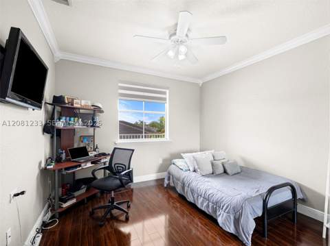 15541 SW 21st Ter, Miami FL - photo 10 of 59