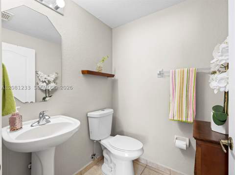15541 SW 21st Ter, Miami FL - photo 12 of 59