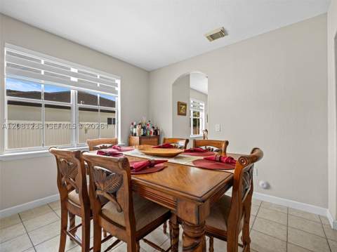 15541 SW 21st Ter, Miami FL - photo 18 of 59