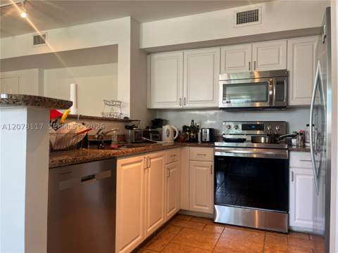 1155 Brickell Bay Dr 808, Miami FL - photo 7 of 57
