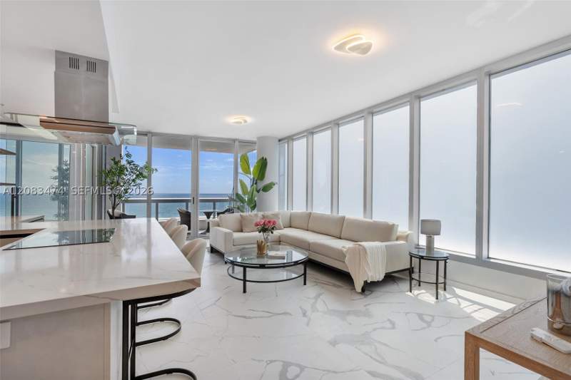 2 bedroom Condominium at 6899 Collins Ave 1008, North Carillon Beach Cond, Miami Beach — photo 4