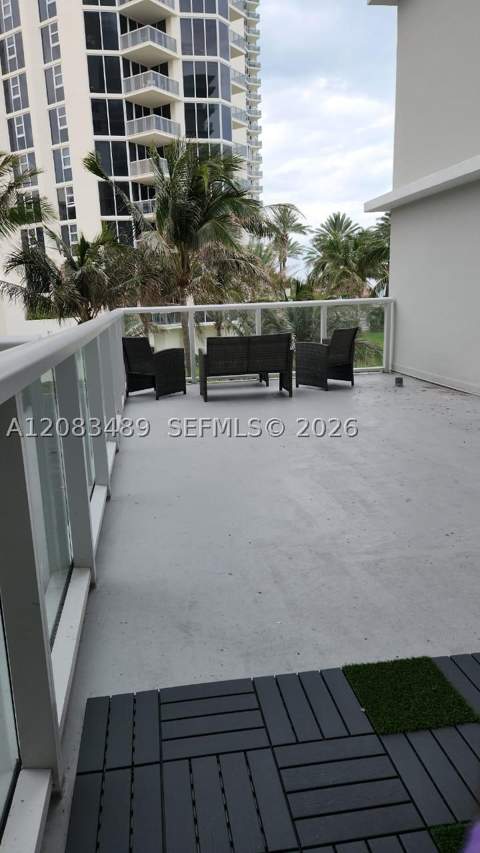 19201 Collins Ave 117, Sunny Isles Beach FL - photo 22 of 37