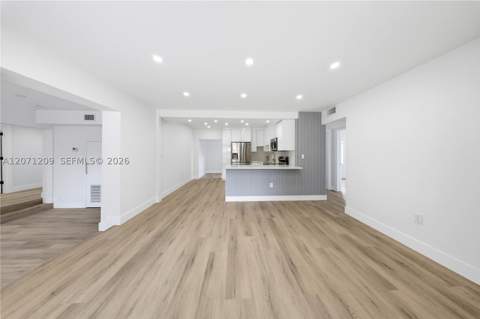 2101 NW 93rd Ter, Miami FL - photo 10 of 25